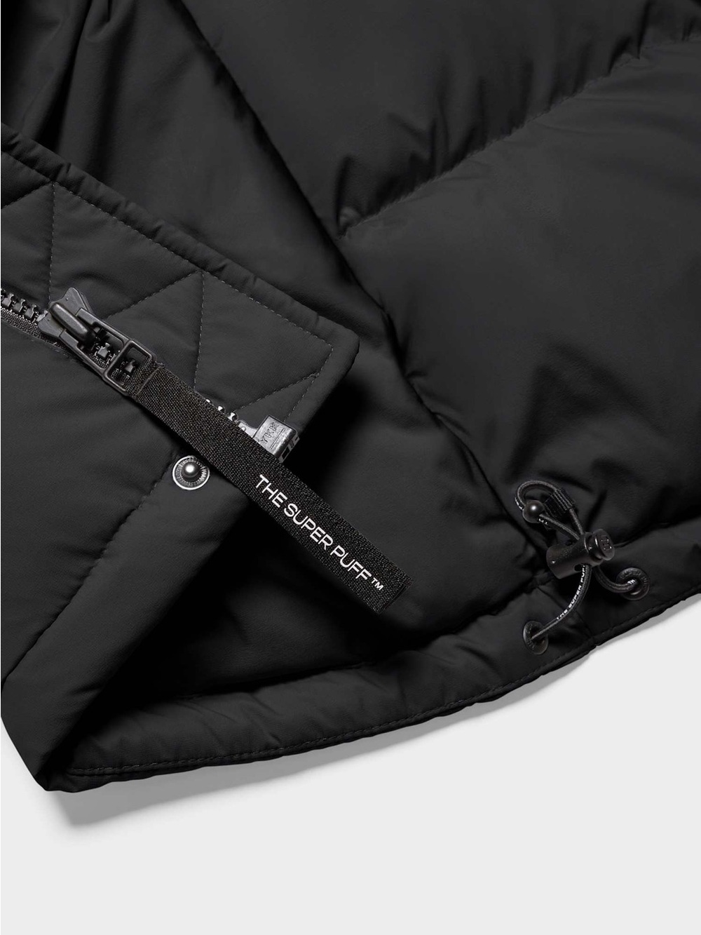Aritzia Black Short Quilted Puffer Jacket with Hood - Picture 14 of 16
